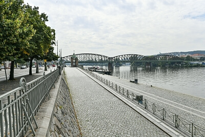 Rašínovo nábřeží, Nové Město - Prague 2 | Rent, Apartment Two-bedroom (3+1), 104 m²