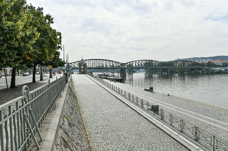 Rašínovo nábřeží, Nové Město - Prague 2 | Rent, Apartment Two-bedroom (3+1), 104 m²