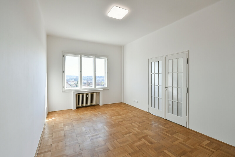 Kouřimská, Vinohrady - Prague 3 | Rent, Apartment Three-bedroom (4+1), 139 m²