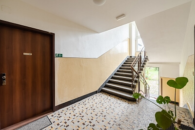 Čihákova, Libeň - Prague 9 | Rent, Apartment One-bedroom (2+kk), 59 m²