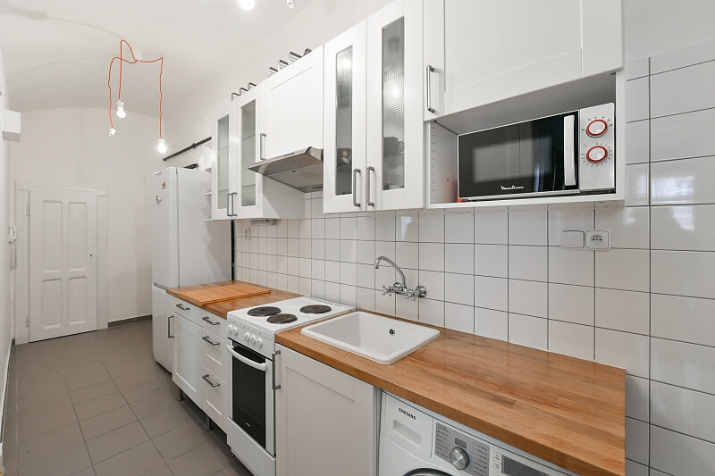 Bulharská, Vršovice - Prague 10 | Rent, Apartment One-bedroom (2+kk), 62 m²