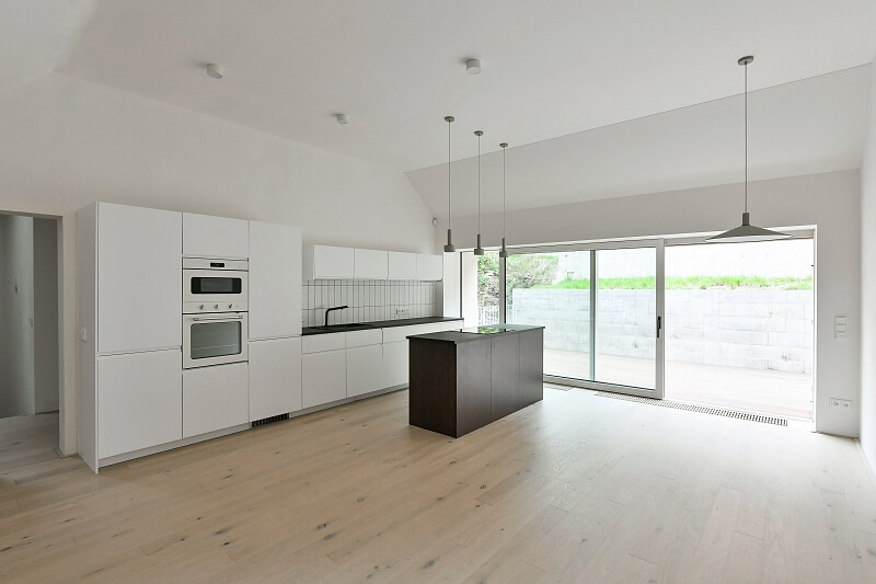 Pod Vavřincem, Jinonice - Prague 5 | Rent, House Four-bedroom (5+kk), 188 m²