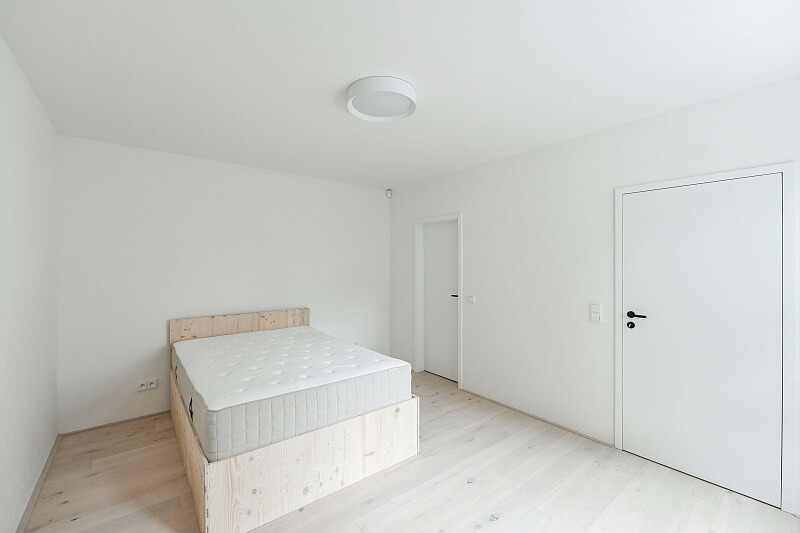 Pod Vavřincem, Jinonice - Praha 5 | Pronájem, Rodinný dům 5+kk, 188 m²