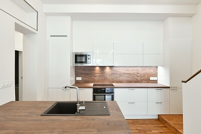 Milady Horákové, Holešovice - Prague 7 | Rent, Apartment Three-bedroom (4+kk), 150 m²