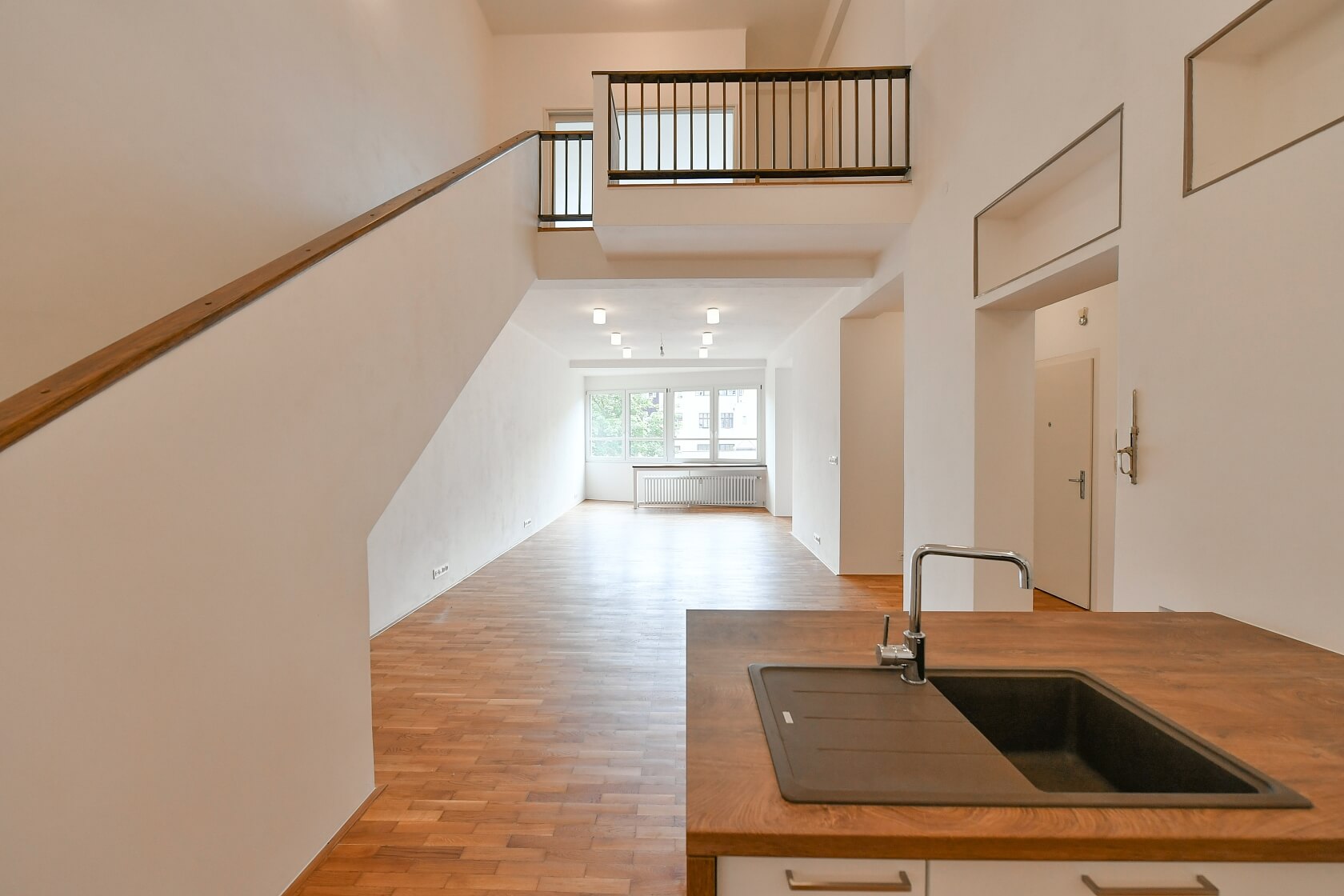 Milady Horákové, Holešovice - Prague 7 | Rent, Apartment Three-bedroom (4+kk), 150 m²