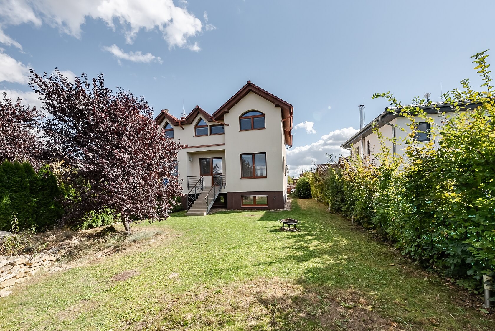 Habrová, Horoměřice - Praha-západ | Pronájem, Rodinný dům 5+kk, 286 m²