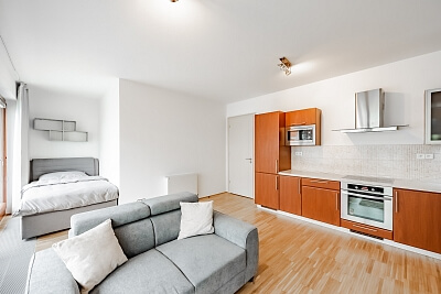 Rohanské nábřeží, Karlín - Praha 8 | Pronájem, Byt 1+kk, 51 m²