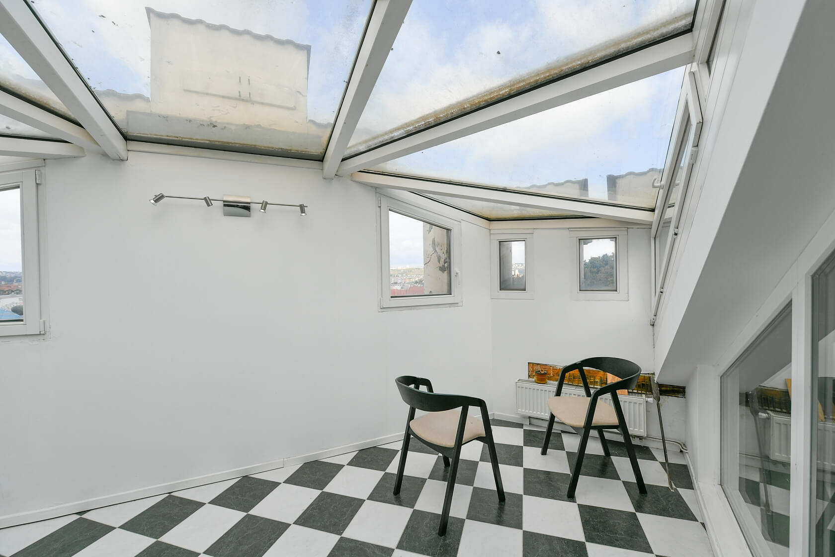 Seifertova, Žižkov - Prague 3 | Rent, Apartment Three-bedroom (4+kk), 186 m²