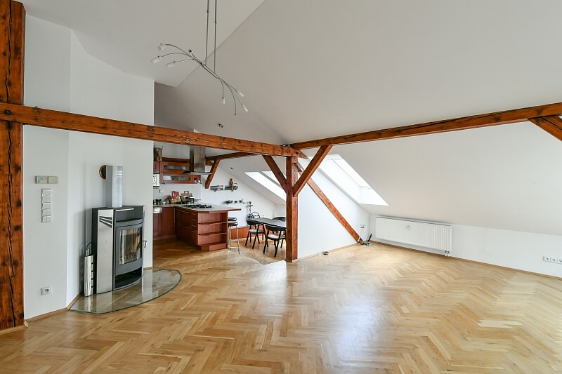 Seifertova, Žižkov - Praha 3 | Pronájem, Byt 4+kk, 186 m²