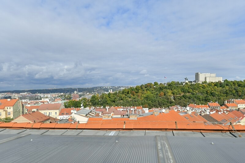 Seifertova, Žižkov - Prague 3 | Rent, Apartment Three-bedroom (4+kk), 186 m²