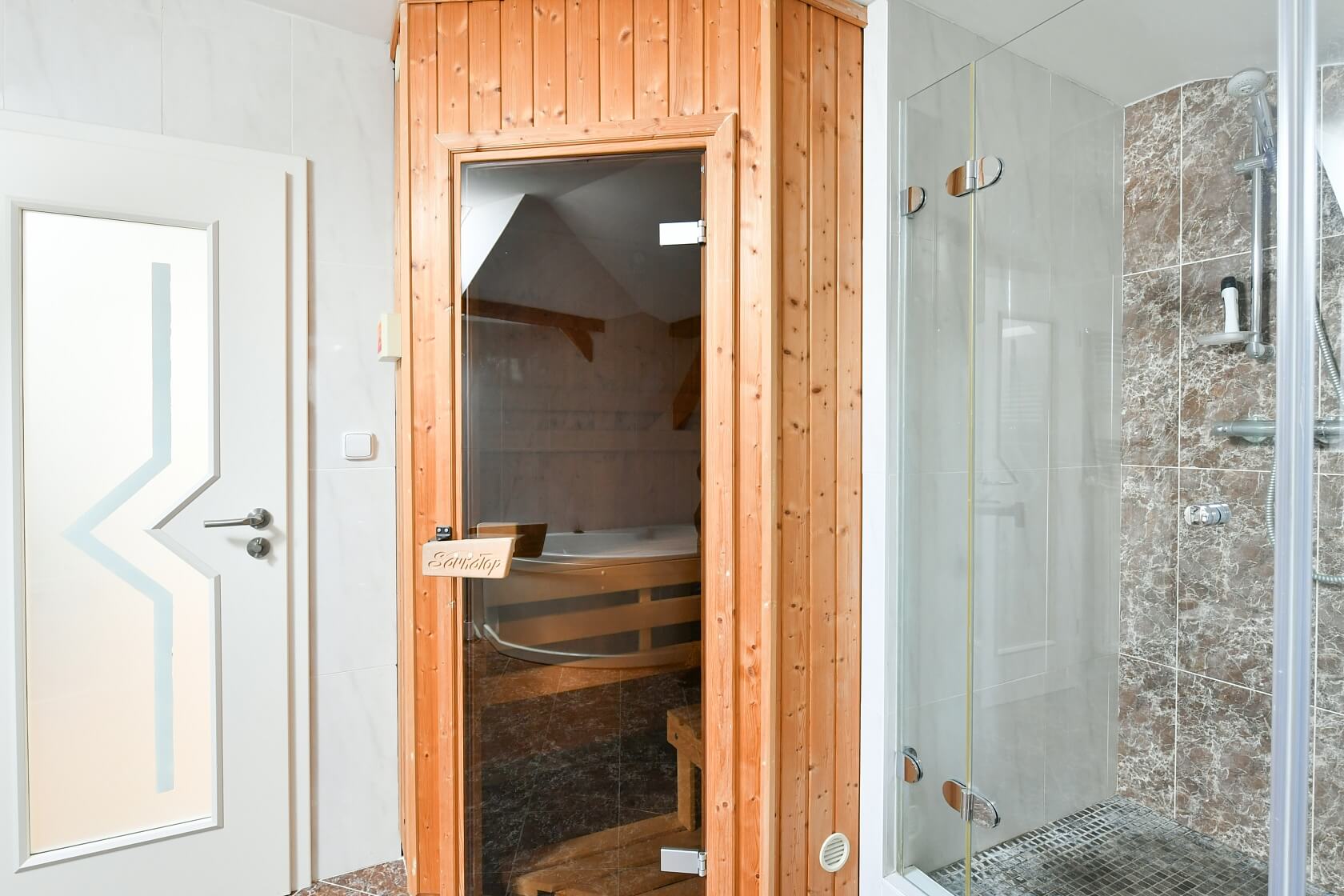 Seifertova, Žižkov - Prague 3 | Rent, Apartment Three-bedroom (4+kk), 186 m²