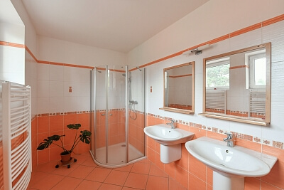 Legionářů, Ďáblice - Praha 8 | Pronájem, Rodinný dům 5+kk, 240 m²