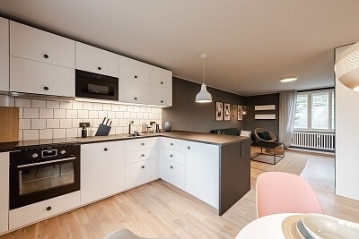 U Lip, Lipence - Praha 5 | Pronájem, Byt 2+kk, 58 m²