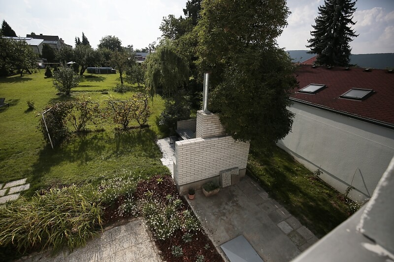 U Lip, Lipence - Praha 5 | Pronájem, Byt 2+kk, 58 m²