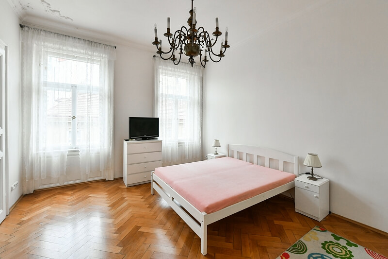 Konviktská, Staré Město - Praha 1 | Pronájem, Byt 2+kk, 60 m²