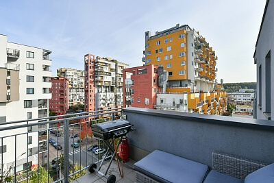 Pod Harfou, Vysočany - Praha 9 | Pronájem, Byt 2+kk, 59 m²