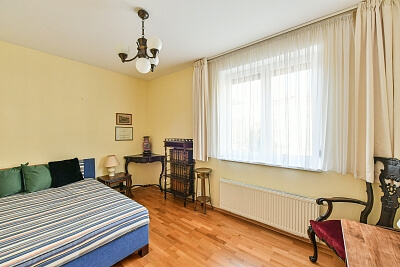 Na Hřebenkách, Smíchov - Prague 5 | Rent, Apartment Three-bedroom (4+kk), 112 m²