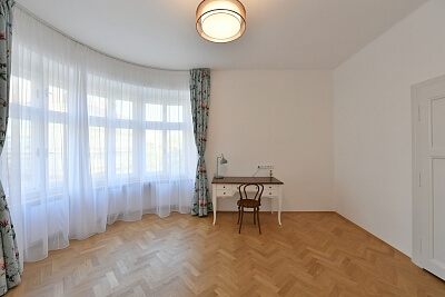Lucemburská, Vinohrady - Prague 3 | Rent, Apartment Two-bedroom (3+kk), 96 m²