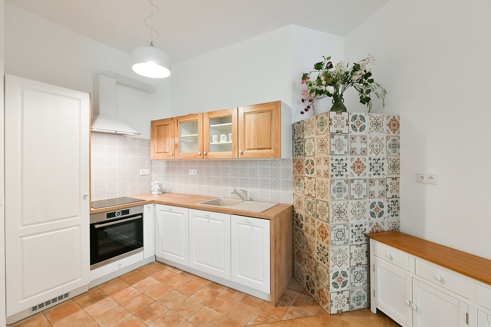 Lucemburská, Vinohrady - Prague 3 | Rent, Apartment Two-bedroom (3+kk), 96 m²