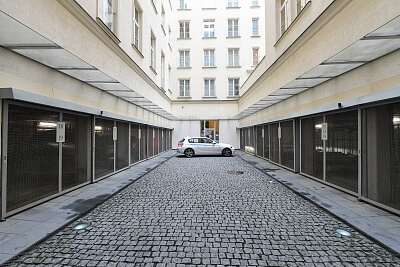 Senovážné náměstí, Nové Město - Praha 1 | Pronájem, Byt 2+kk, 60 m²