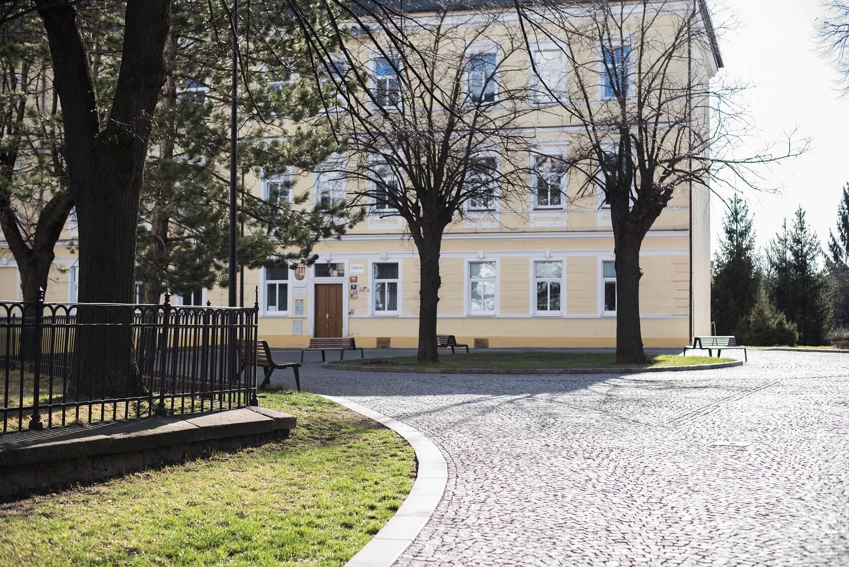 Schollova, Čakovice - Praha 9 | Prodej, Rodinný dům 4+kk, 165 m²