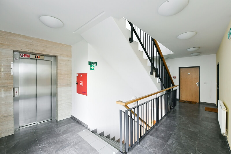 K Náhonu, Hloubětín - Praha 9 | Pronájem, Byt 3+kk, 110 m²