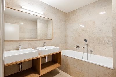 Mezilehlá, Hrdlořezy - Prague 9 | Sale, Apartment Three-bedroom (4+kk), 155 m²