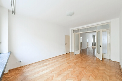 Farského, Holešovice - Prague 7 | Sale, Apartment Two-bedroom (3+1), 109 m²