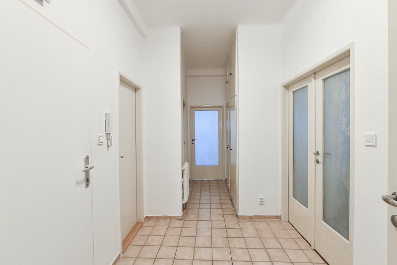 Farského, Holešovice - Prague 7 | Sale, Apartment Two-bedroom (3+1), 109 m²