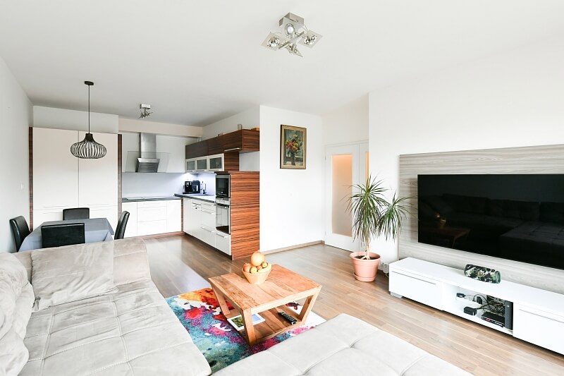 V Mezihoří, Libeň - Prague 8 | Sale, Apartment Three-bedroom (4+kk), 116 m²
