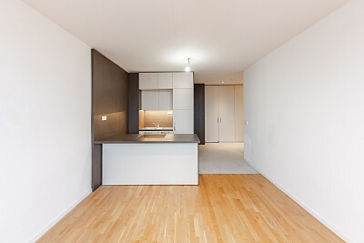Hollarovo náměstí, Vinohrady - Praha 3 | Pronájem, Byt 2+kk, 46 m²