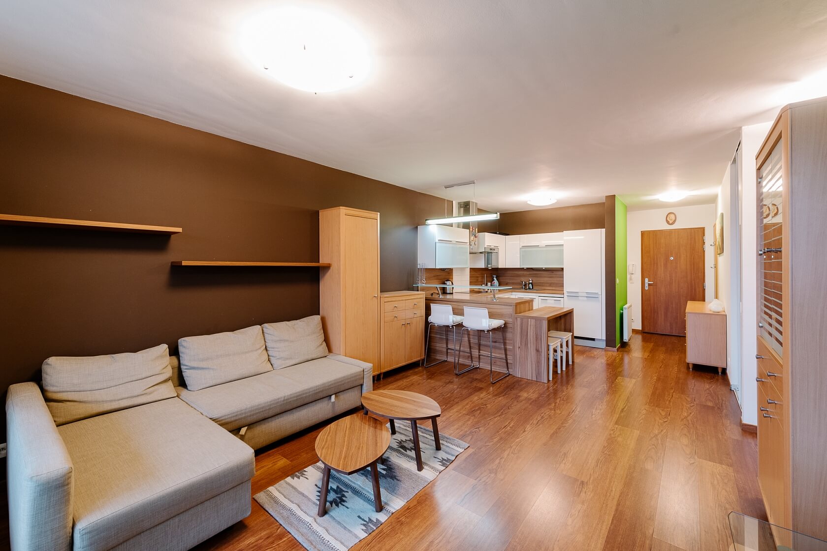 Bratislavský kraj, Nové Mesto - Bratislava III | Pronájem, Byt 2+1, 62 m²