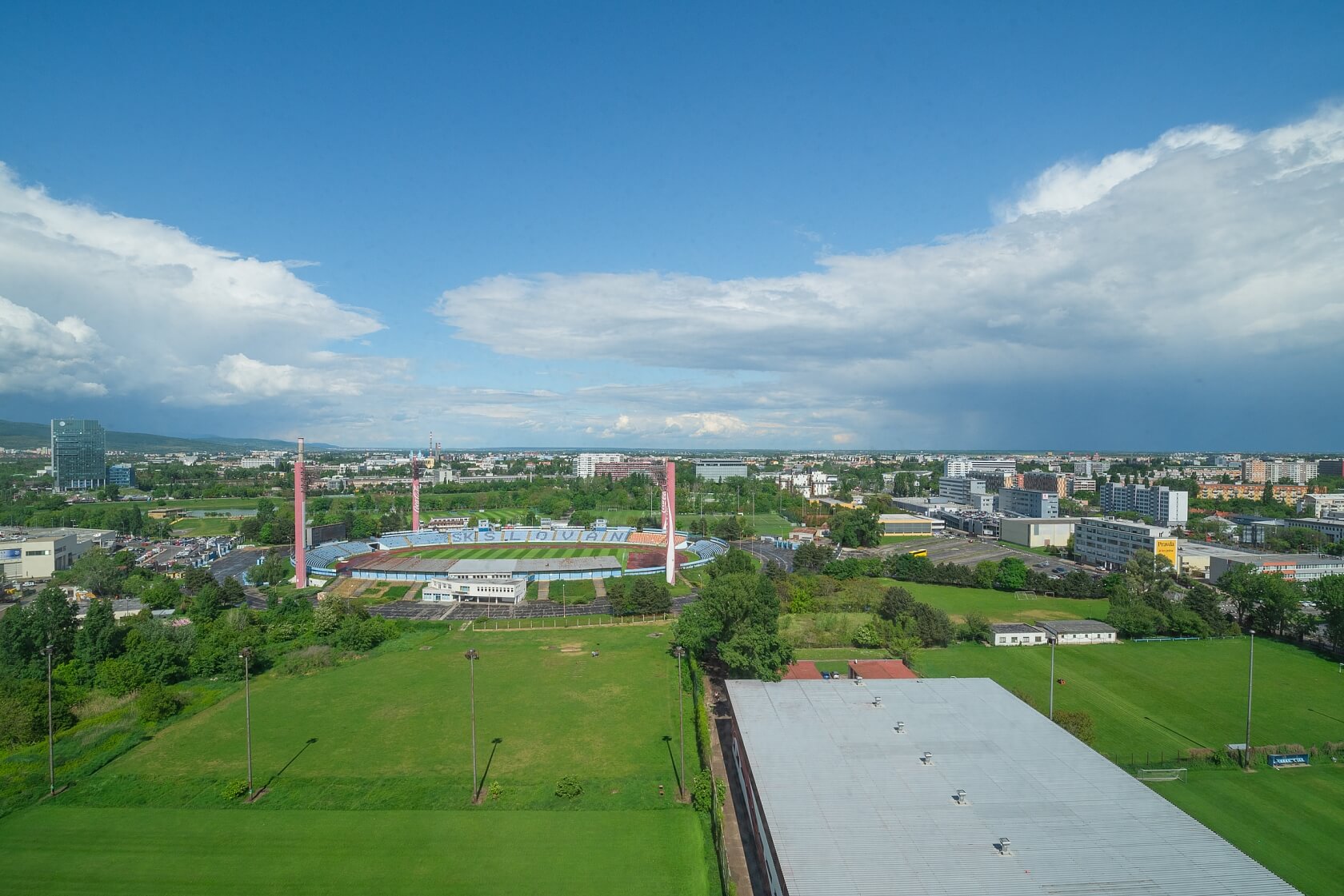 Bratislavský kraj, Nové Mesto - Bratislava III | Pronájem, Byt 2+1, 62 m²