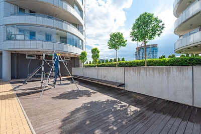 Bratislavský kraj, Nové Mesto - Bratislava III | Pronájem, Byt 2+1, 62 m²