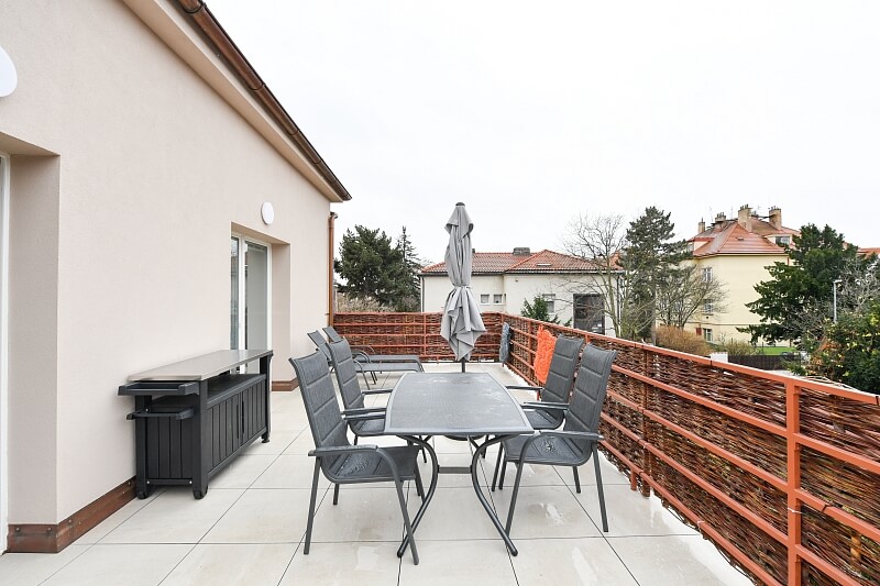 Běchovická, Strašnice - Prague 10 | Rent, Apartment Two-bedroom (3+kk), 118 m²