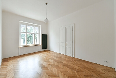 U Havlíčkových sadů, Vinohrady - Prague 2 | Rent, Apartment One-bedroom (2+kk), 65 m²