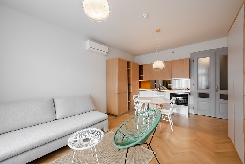 Krkonošská, Vinohrady - Prague 2 | Rent, Apartment One-bedroom (2+kk), 45 m²