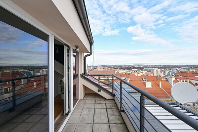 Lucemburská, Vinohrady - Praha 3 | Pronájem, Byt 3+kk, 78 m²