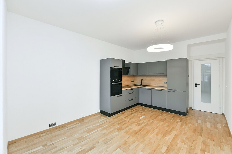Holečkova, Smíchov - Praha 5 | Pronájem, Byt 3+kk, 64 m²