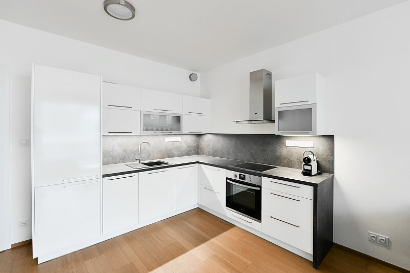 Kloudova, Jinonice - Praha 5 | Pronájem, Byt 2+kk, 70 m²