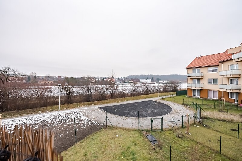 Pod Zahrady, Přezletice - Praha-východ | Sale, Apartment One-bedroom (2+kk), 59 m²