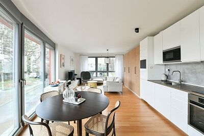 Kunešova, Žižkov - Prague 3 | Rent, Apartment Two-bedroom (3+kk), 82 m²