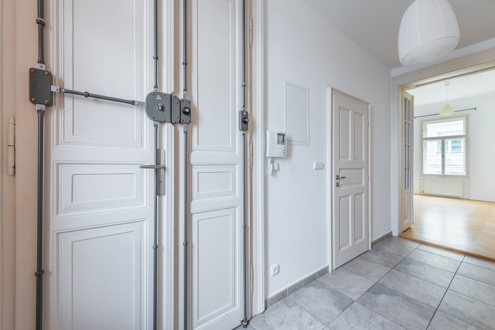 Uruguayská, Vinohrady - Prague 2 | Rent, Apartment One-bedroom (2+1), 87 m²