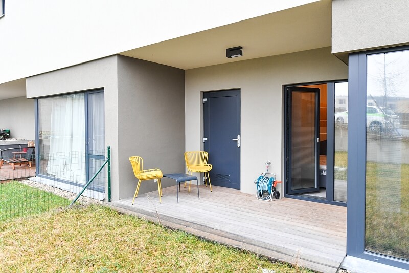 Na Komořsku, Modřany - Prague 4 | Rent, Apartment One-bedroom (2+kk), 66 m²