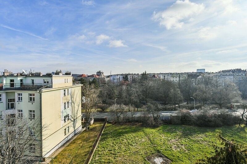 V Zálomu, Nusle - Prague 4 | Rent, Apartment Three-bedroom (4+1), 103 m²