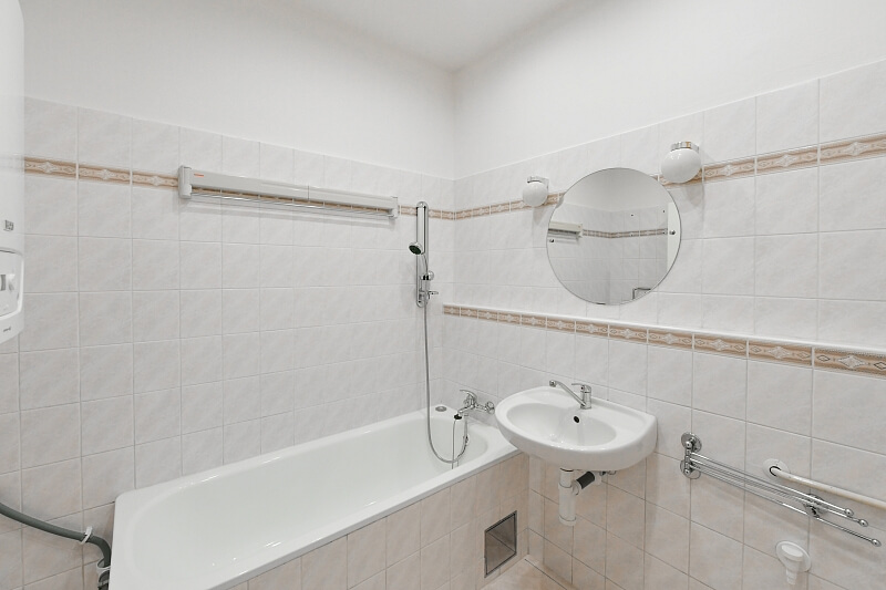 V Zálomu, Nusle - Praha 4 | Pronájem, Byt 4+1, 103 m²