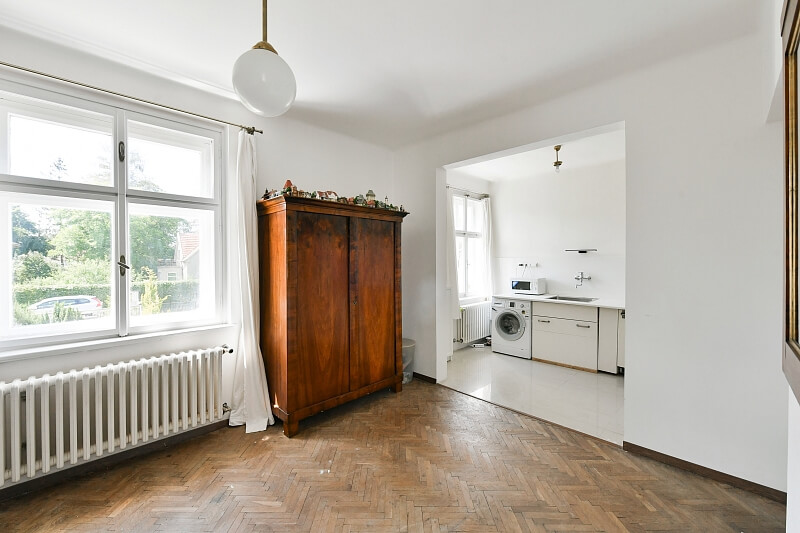 Mukařov - Praha-východ | Sale, House Three-bedroom (4+1), 179 m²