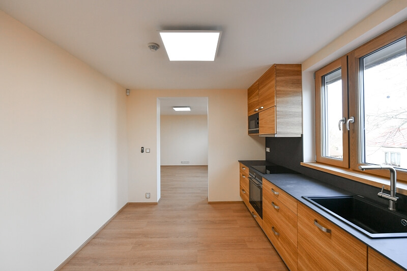 Pod Altánem, Strašnice - Prague 10 | Rent, House Five-bedroom (6+1), 231 m²