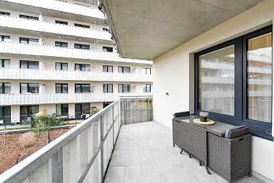 Zvěřinova, Strašnice - Praha 3 | Pronájem, Byt 4+kk, 147 m²