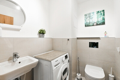 Zvěřinova, Strašnice - Praha 3 | Pronájem, Byt 4+kk, 147 m²